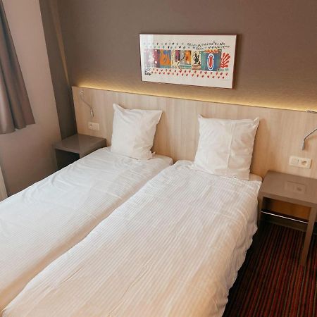Hotel Les100Ciels Saint-Hubert Zewnętrze zdjęcie